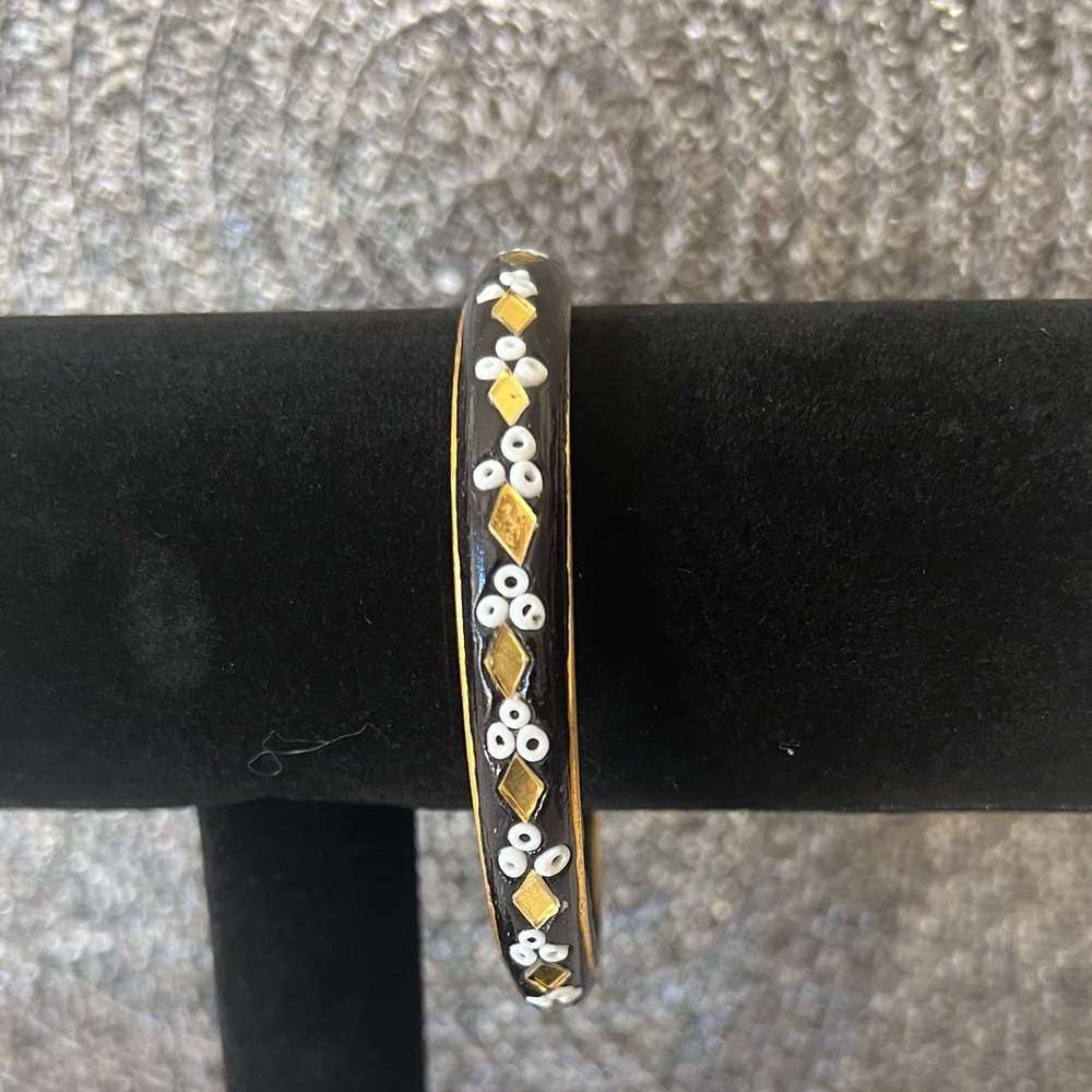 Elegant Gold and Black Bangle Bracelet
